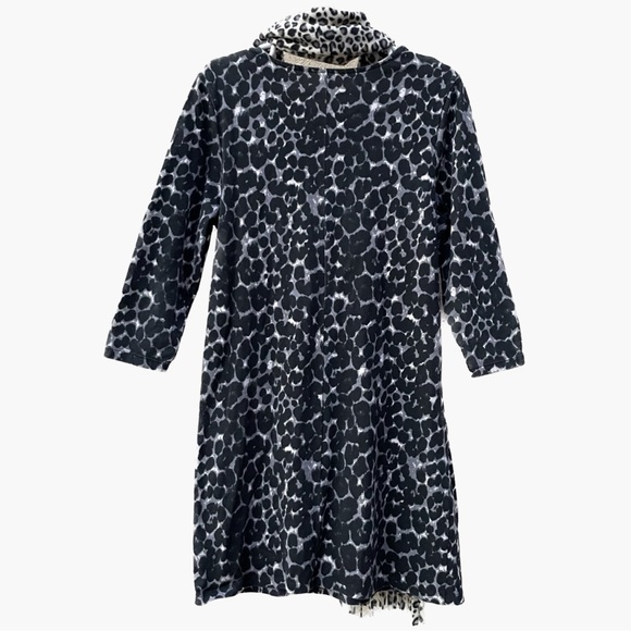 Old Navy Cheetah Animal Print Heavy Knit Dress/Tunic Tee & flannel scarf | Sz L - Picture 2 of 5